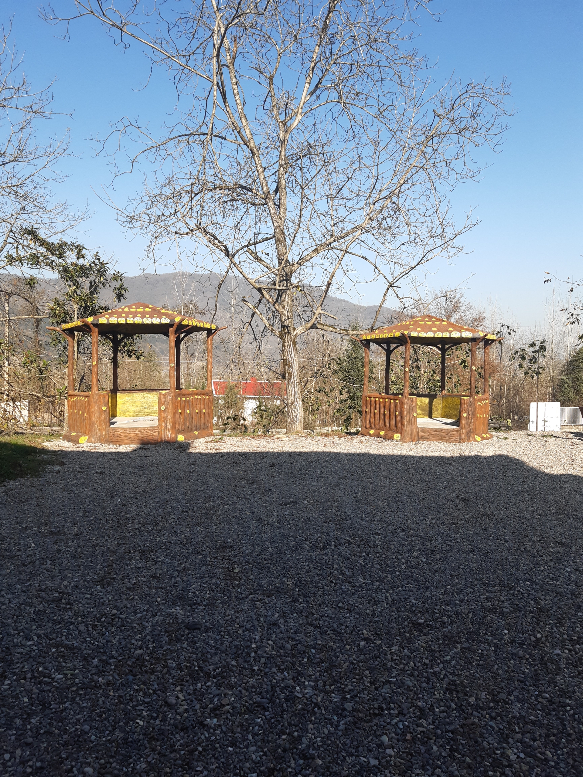 فضای بیرونی اقامتگاه